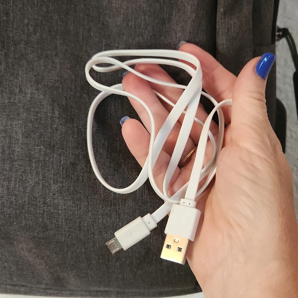 Victoria Tourist Laptop Backpack with USB Charging Port, Holds‎ 15.6 Laptop